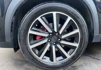 Подержанный автомобиль Jaecoo J7 2023 года (9 фото)