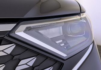 Подержанный автомобиль Jetta VS7 2023 года (17 фото)