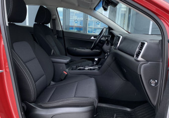 Подержанный автомобиль Kia Sportage 2020 года (29 фото)