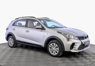 Подержанный автомобиль Kia Rio Hatchback 2021 года (3 фото)