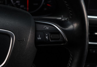 Подержанный автомобиль Audi Q5 2014 года (22 фото)