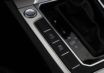 Подержанный автомобиль Volkswagen Passat Sedan 2016 года (18 фото)