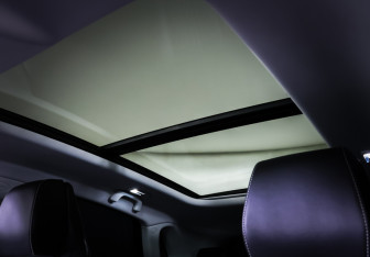 Подержанный автомобиль Changan UNI-K 2023 года (20 фото)