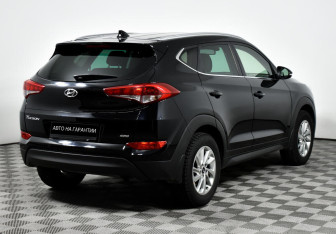 Подержанный автомобиль Hyundai Tucson 2018 года (5 фото)