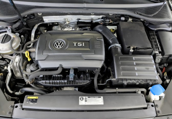 Подержанный автомобиль Volkswagen Passat Wagon 2016 года (9 фото)