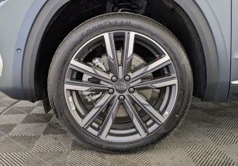 Новый Geely Monjaro 2024 (7 фото)