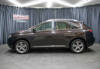 Подержанный автомобиль Lexus RX 2014 года (8 фото)
