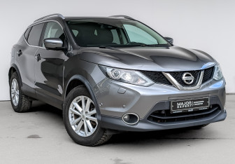 Подержанный автомобиль Nissan Qashqai 2017 года (3 фото)