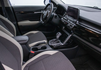 Подержанный автомобиль Kia Seltos 2022 года (9 фото)