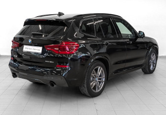 Подержанный автомобиль BMW X3 2021 года (5 фото)