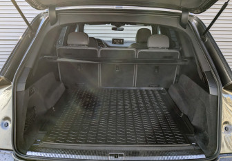 Подержанный автомобиль Audi Q7 2019 года (10 фото)