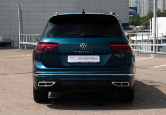 Подержанный автомобиль Volkswagen Tiguan 2023 года (6 фото)