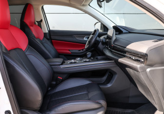 Подержанный автомобиль Changan CS55PLUS 2024 года (12 фото)