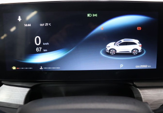 Подержанный автомобиль JAC JS6 2023 года (18 фото)