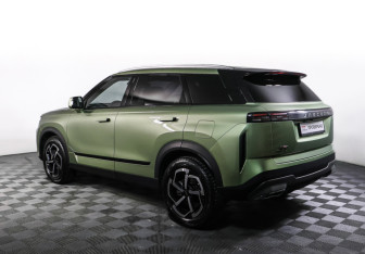 Подержанный автомобиль Jaecoo J7 2024 года (7 фото)