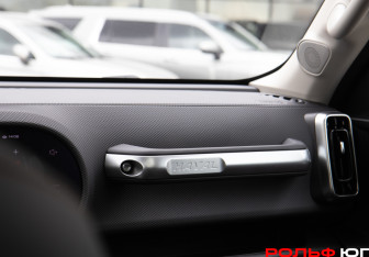 Подержанный автомобиль Haval Dargo 2023 года (17 фото)