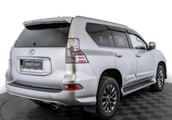 Подержанный автомобиль Lexus GX 2017 года (5 фото)