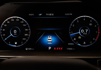 Подержанный автомобиль Chery Tiggo 8 Pro Max 2022 года (10 фото)