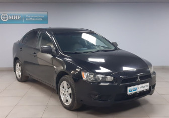Подержанный автомобиль Mitsubishi Lancer Sedan 2007 года (3 фото)