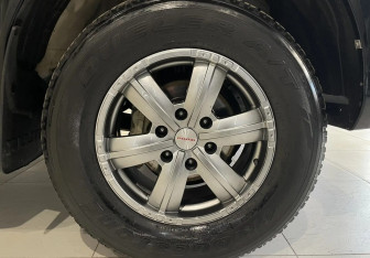 Подержанный автомобиль Toyota Hilux 2018 года (19 фото)