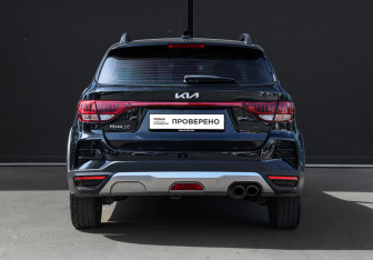Подержанный автомобиль Kia Rio Hatchback 2021 года (5 фото)