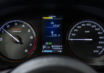 Подержанный автомобиль Subaru Forester Suv 2021 года (12 фото)