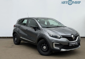 Подержанный автомобиль Renault Kaptur 2019 года (3 фото)