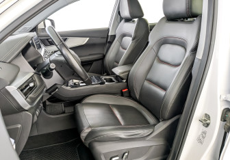 Подержанный автомобиль Chery Tiggo 7 Pro 2021 года (20 фото)