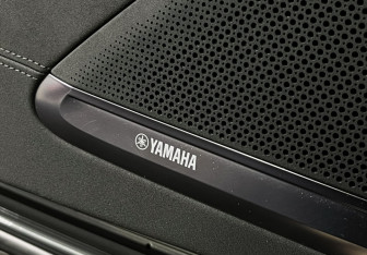 Подержанный автомобиль Zeekr 001 2024 года (16 фото)