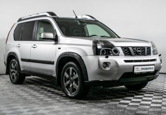 Подержанный автомобиль Nissan X-Trail 2008 года (3 фото)