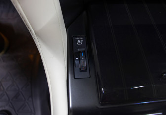 Подержанный автомобиль Lexus GX 2021 года (24 фото)