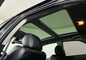 Подержанный автомобиль Honda Civic Hatchback 2008 года (14 фото)