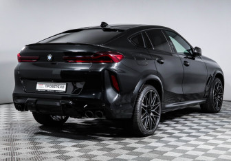Подержанный автомобиль BMW X6 M 2020 года (5 фото)