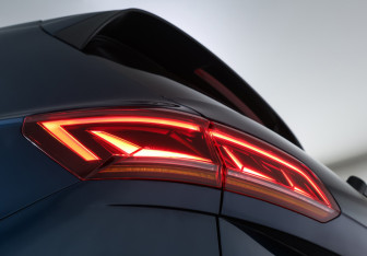 Подержанный автомобиль Volkswagen Touareg 2018 года (27 фото)