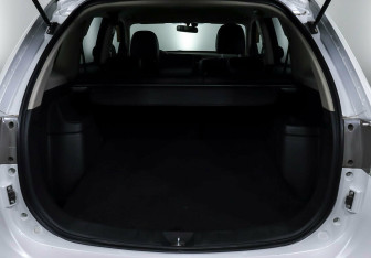 Подержанный автомобиль Mitsubishi Outlander 2014 года (14 фото)