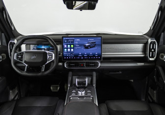 Подержанный автомобиль Jetour T2 2024 года (12 фото)