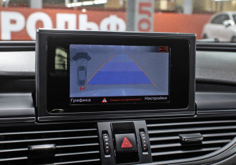 Подержанный автомобиль Audi A7 2014 года (20 фото)