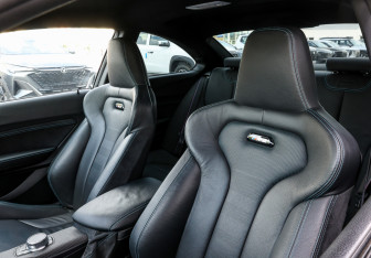 Подержанный автомобиль BMW M2 2021 года (23 фото)