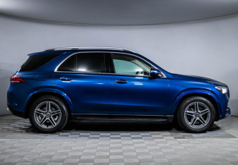 Подержанный автомобиль Mercedes-Benz GLE 2019 года (4 фото)