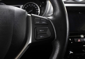 Подержанный автомобиль Suzuki Vitara 2017 года (18 фото)