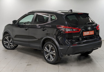 Подержанный автомобиль Nissan Qashqai 2021 года (7 фото)