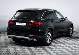 Подержанный автомобиль Mercedes-Benz GLC Coupe 2021 года (5 фото)