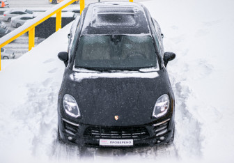 Подержанный автомобиль Porsche Macan 2018 года (4 фото)