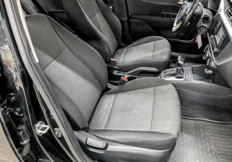 Подержанный автомобиль Kia Rio Hatchback 2021 года (20 фото)