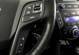 Подержанный автомобиль Hyundai Santa Fe 2018 года (28 фото)