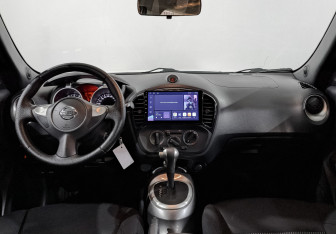 Подержанный автомобиль Nissan Juke 2014 года (14 фото)