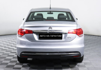 Подержанный автомобиль Citroen C4 Sedan 2014 года (4 фото)