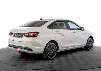 Подержанный автомобиль LADA (ВАЗ) Vesta Sedan 2023 года (5 фото)