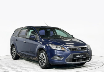 Подержанный автомобиль Ford Focus Wagon 2010 года (3 фото)