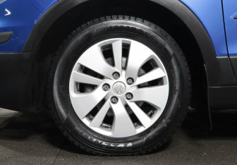 Подержанный автомобиль Suzuki SX4 Hatchback 2014 года (8 фото)